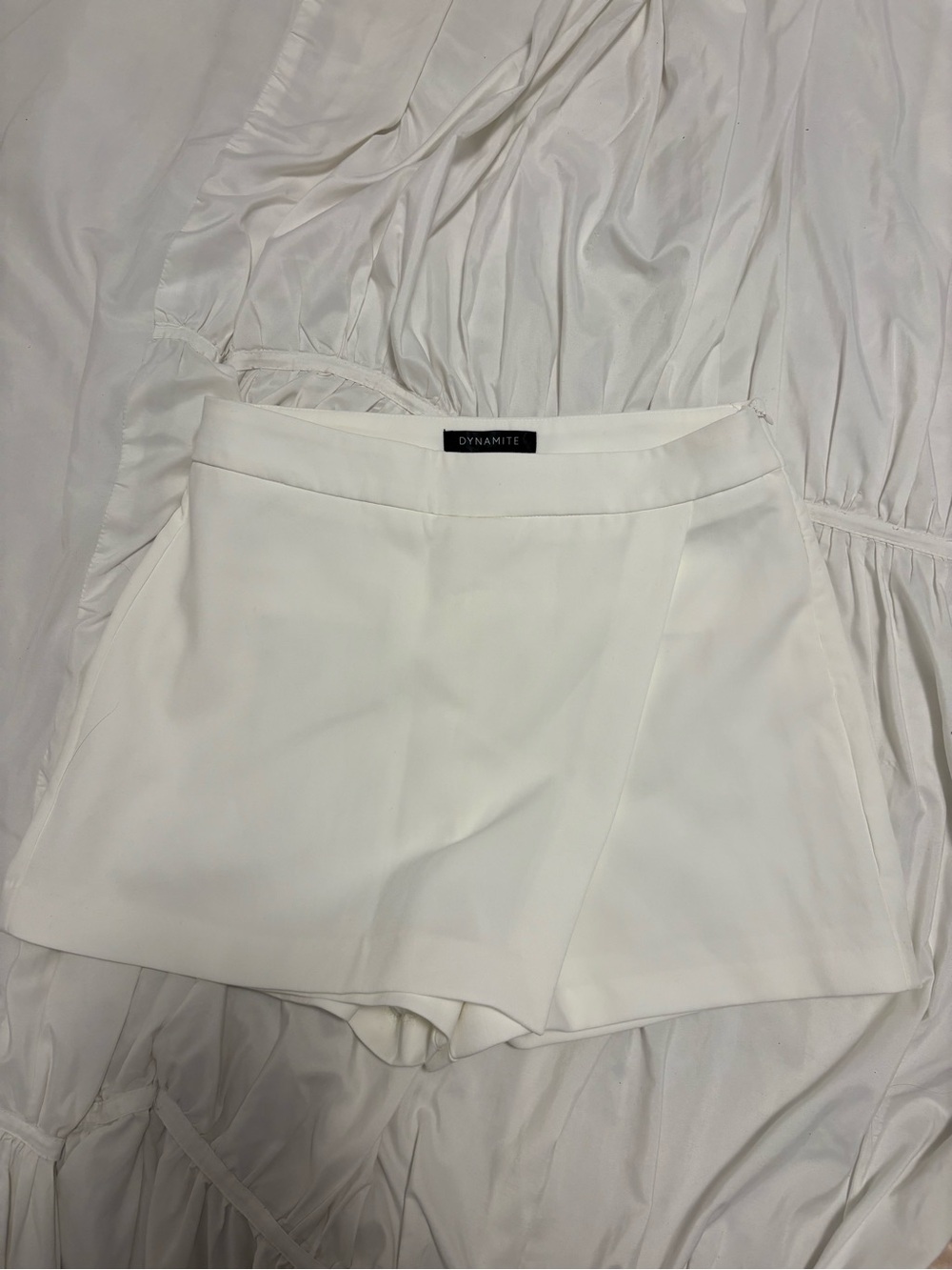 Dynamite White Wrap-Front Skort